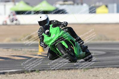 media/Jan-15-2026-Racers Edge (Thu) [[dfebeb70ab]]/3-B Group/Session 1 Turn 15/